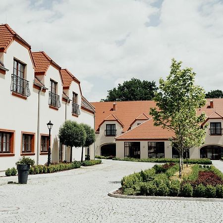 Hotel Palac Krotoszyce Basen&Spa Exterior foto